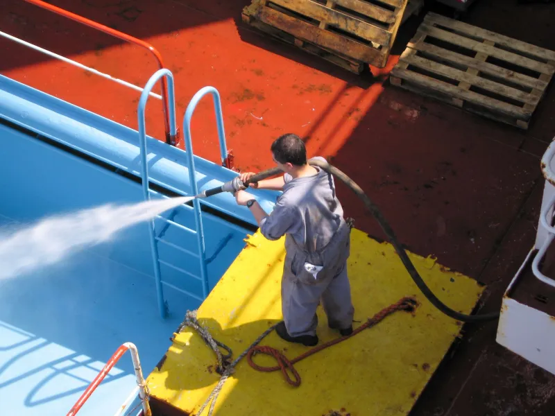 Cleaning on the Clock: Why Off-Hours Power Washing Schedules Are the Smartest Operational Decision You Haven't Made Yet