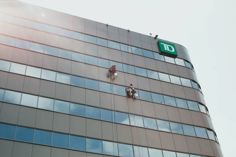 Quarterly vs. Annual: The Financial Performance Gap That's Redefining How Smart Facility Managers Budget for Cleaning